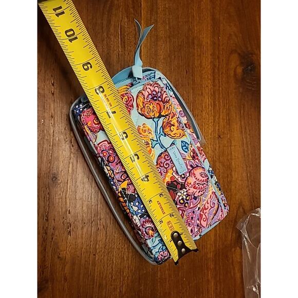 Rare Disney RFID Deluxe All Together Crossbody In Mickey\'s Colorful Garden main image 8